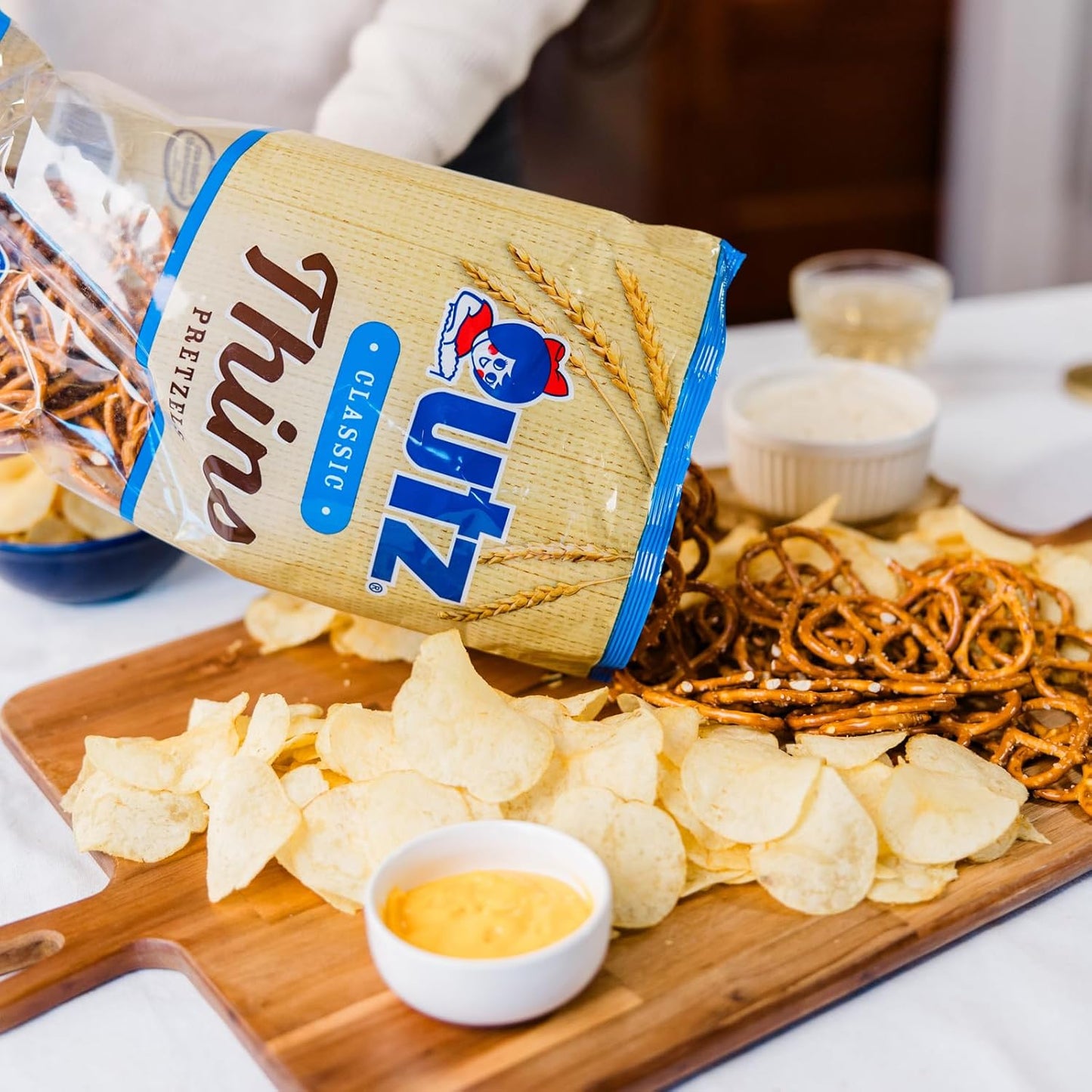 Utz Thin Pretzels, 16 Ounce